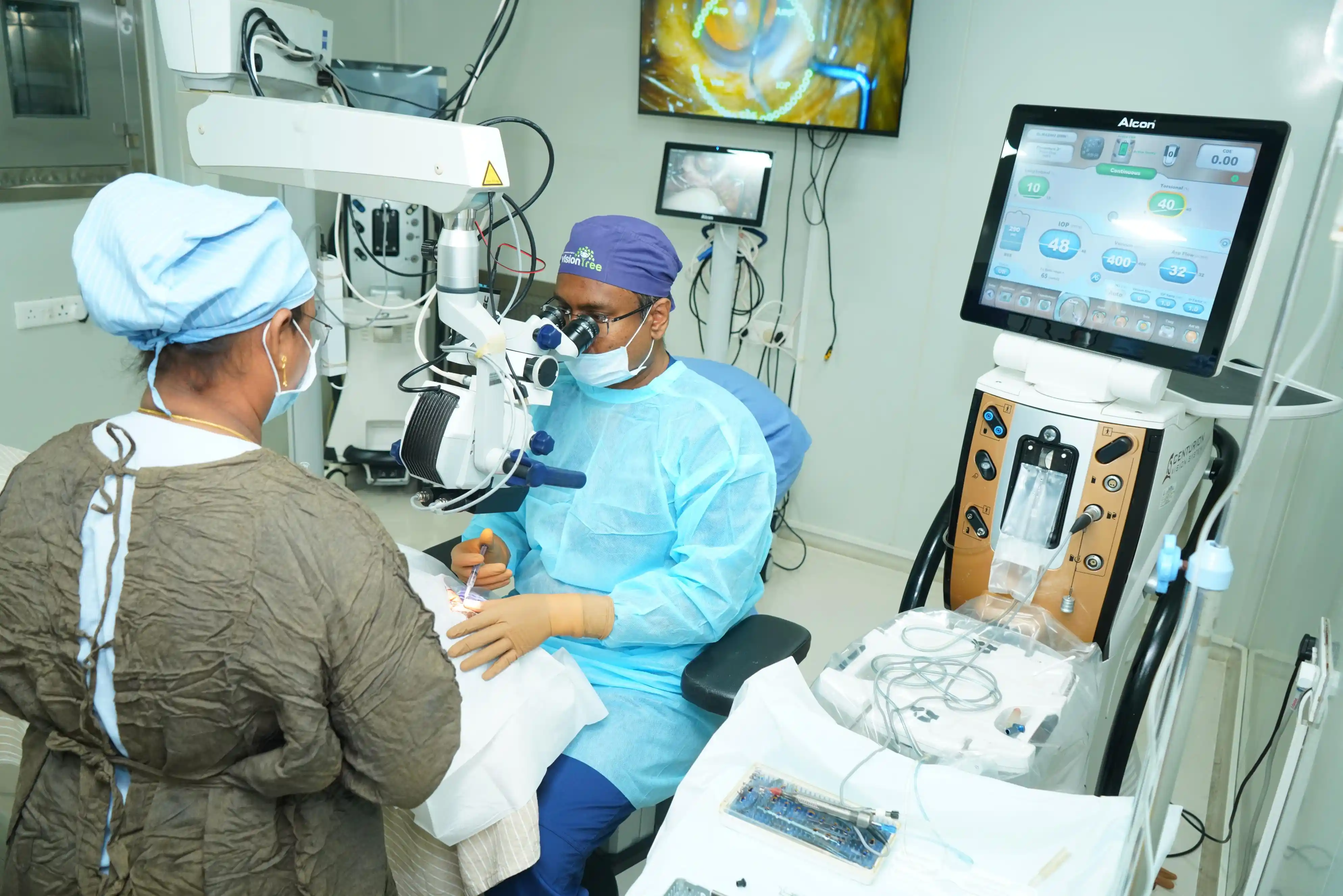 Eye Center Background