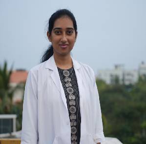 Dr. V. sowmya  MS CORNEA FELLOW